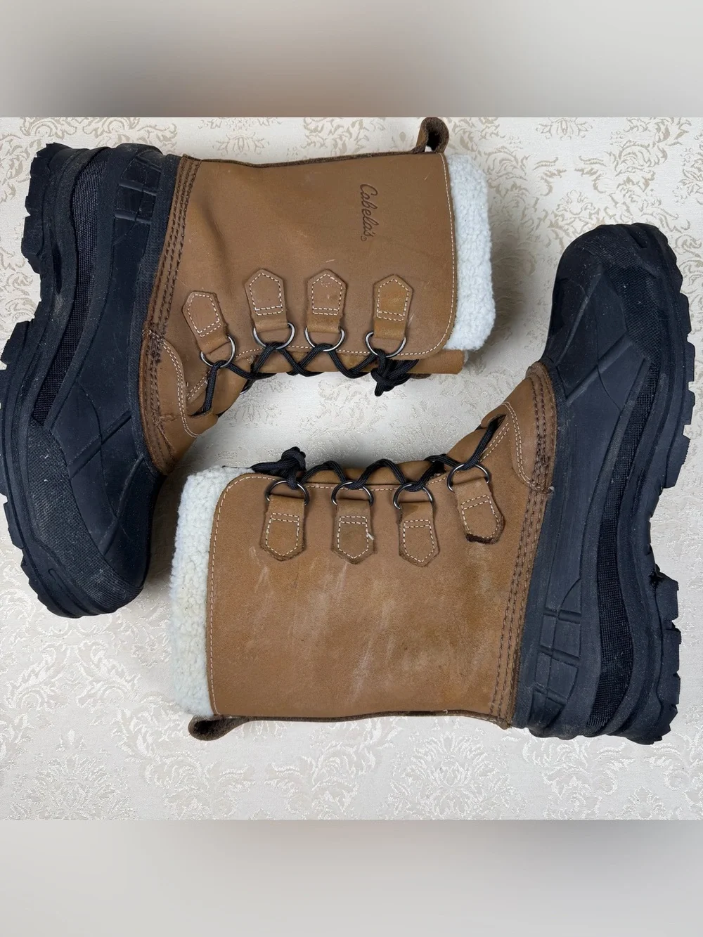 Cabela's Tan Leather Shearling-Trim Lace-Up Winter Boots with Black Soles, 11